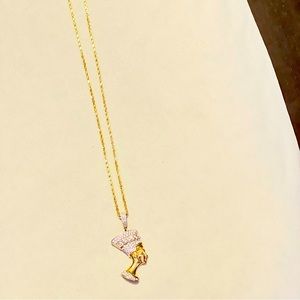 Gold Queen Nefertiti pendant and necklace
